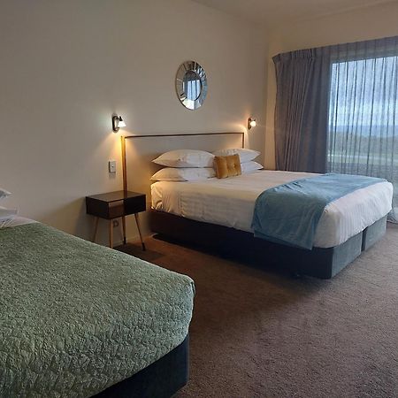 Koura Bay Golf Resort Kaikoura Bagian luar foto
