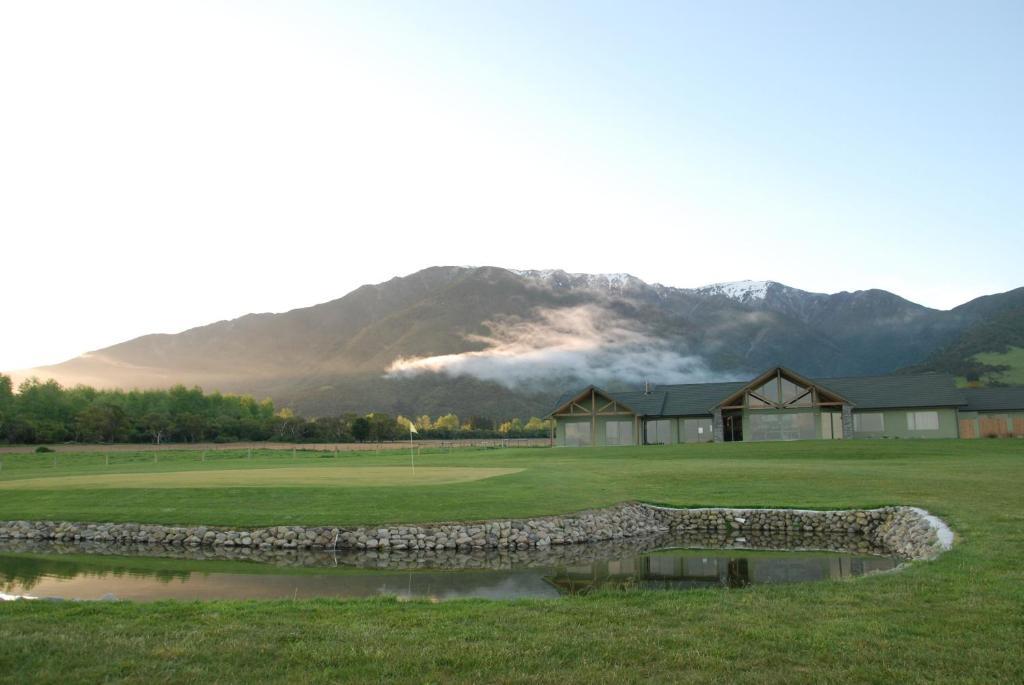 Koura Bay Golf Resort Kaikoura Bagian luar foto