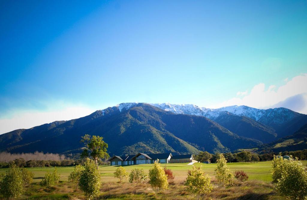 Koura Bay Golf Resort Kaikoura Bagian luar foto