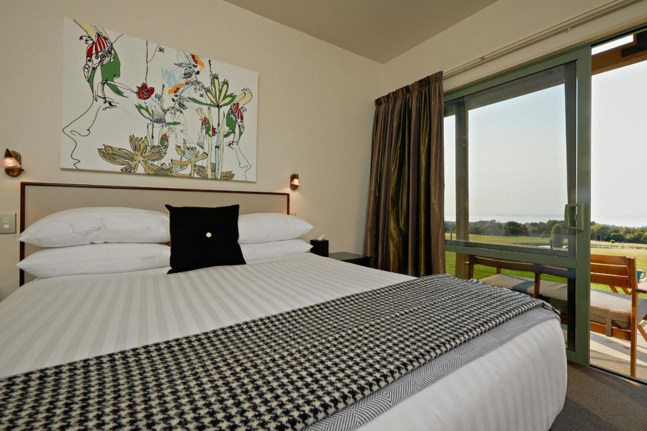 Koura Bay Golf Resort Kaikoura Bagian luar foto